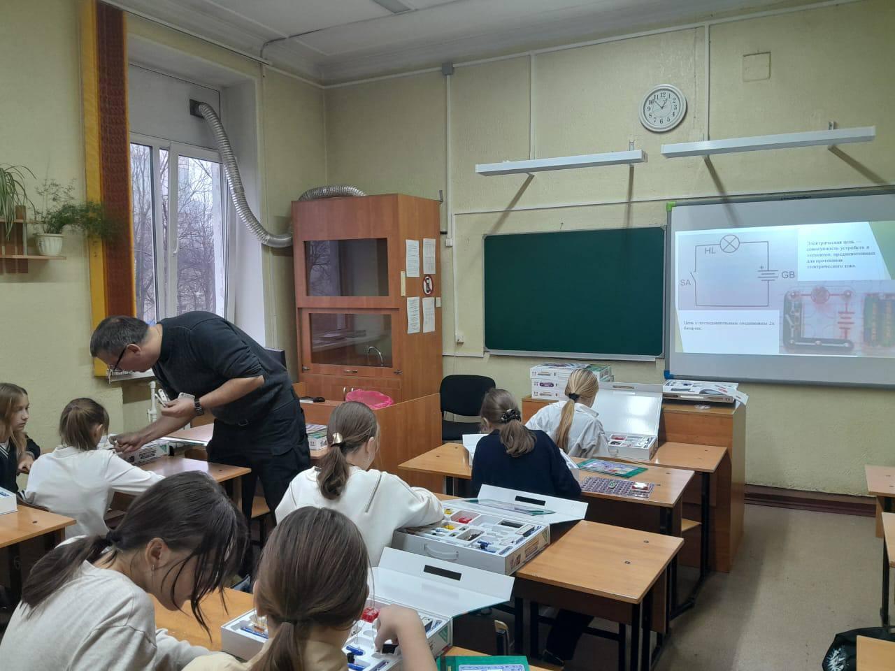 photo 5293995149279038603 y